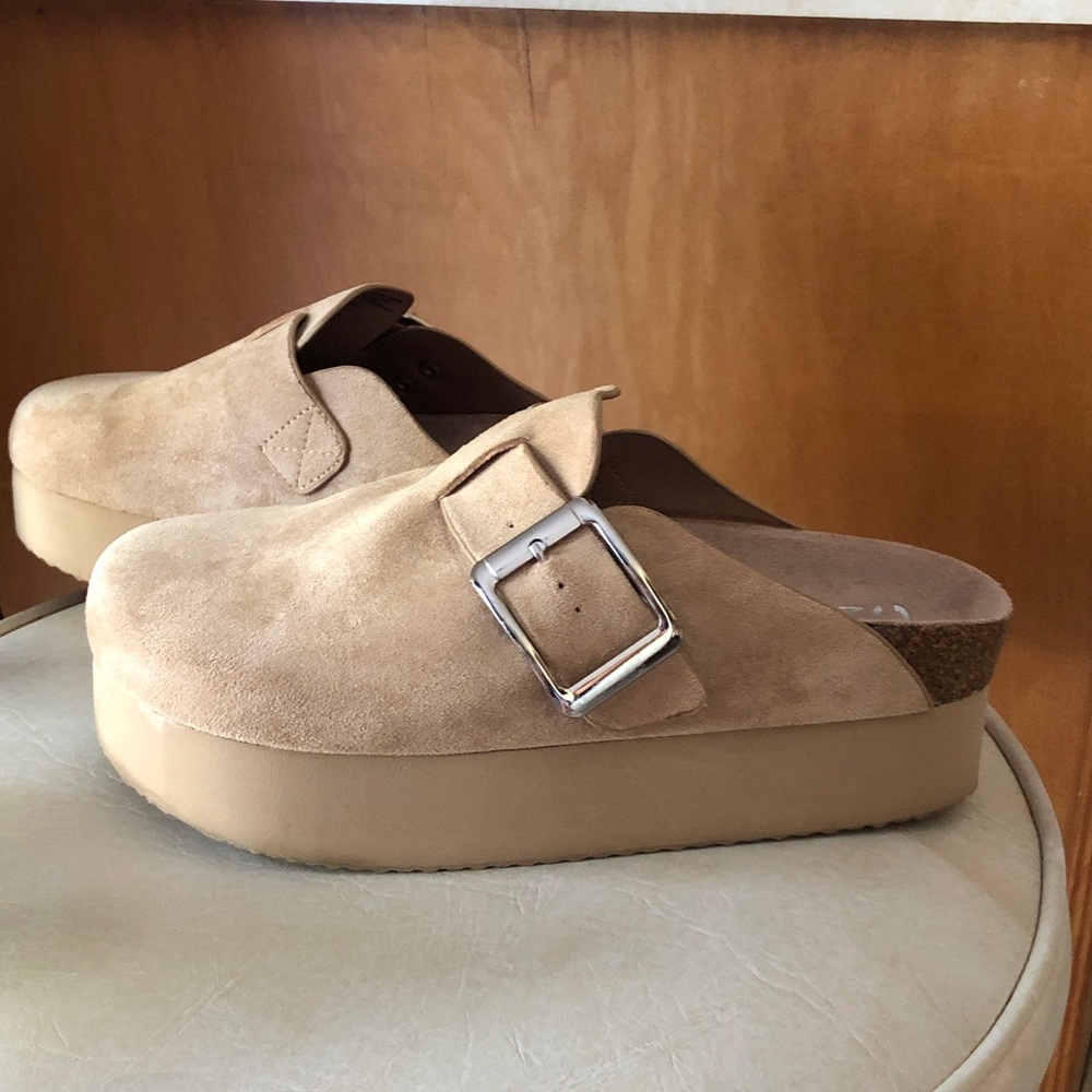 Tan Suede Platform Clogs with Silver Buckle - Picture 3 of 9